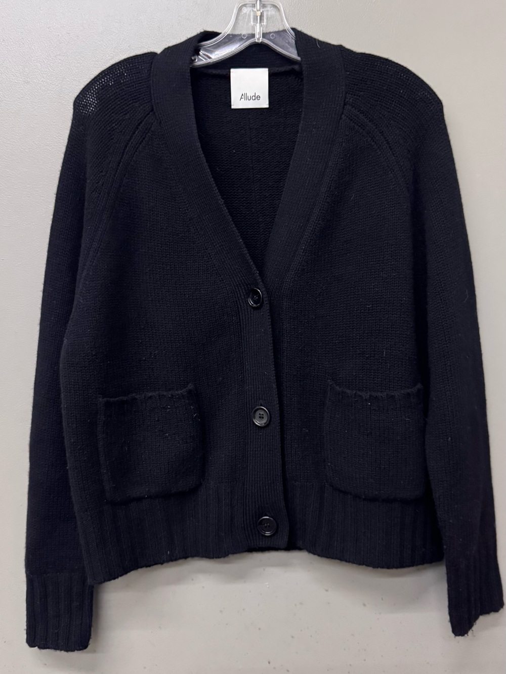 ALLUDE V-Neck Virgin Wool-Cashmere Cardigan in Black Womens size Medium